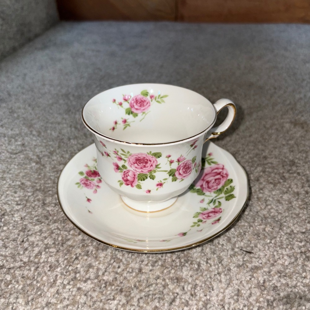 Avon Pink Roses Fine Bone‎ China Tea Cup and Saucer Set Made in England vintage